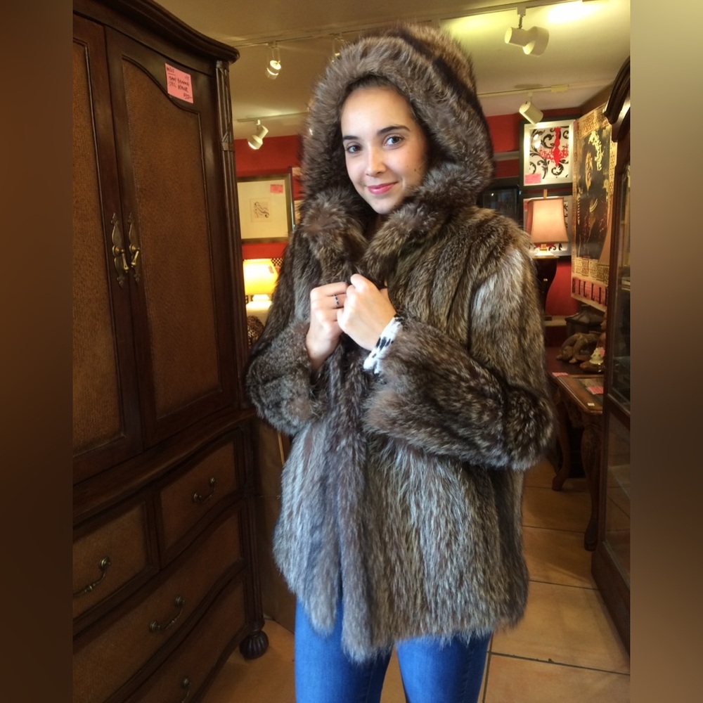 Vintage Raccoon Hooded Real Fur Coat Midlength